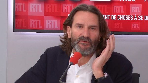 Frédéric Beigbeder rejoint RTL avec une nouvelle émission culturelle le dimanche soir