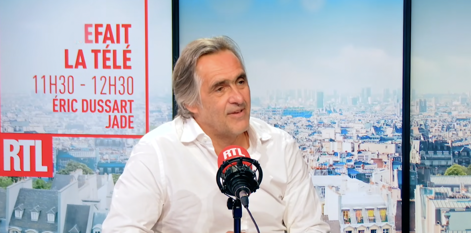 Emmanuel Chain invité de On refait la télé : “La télévision doit arrêter de se regarder le nombril”