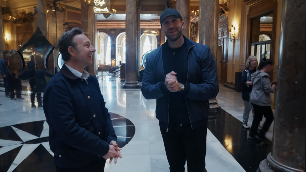« Il m&rsquo;a ouvert les portes de Monaco » : Stéphane Bern embarque avec GMK pour une visite inédite de la Principauté