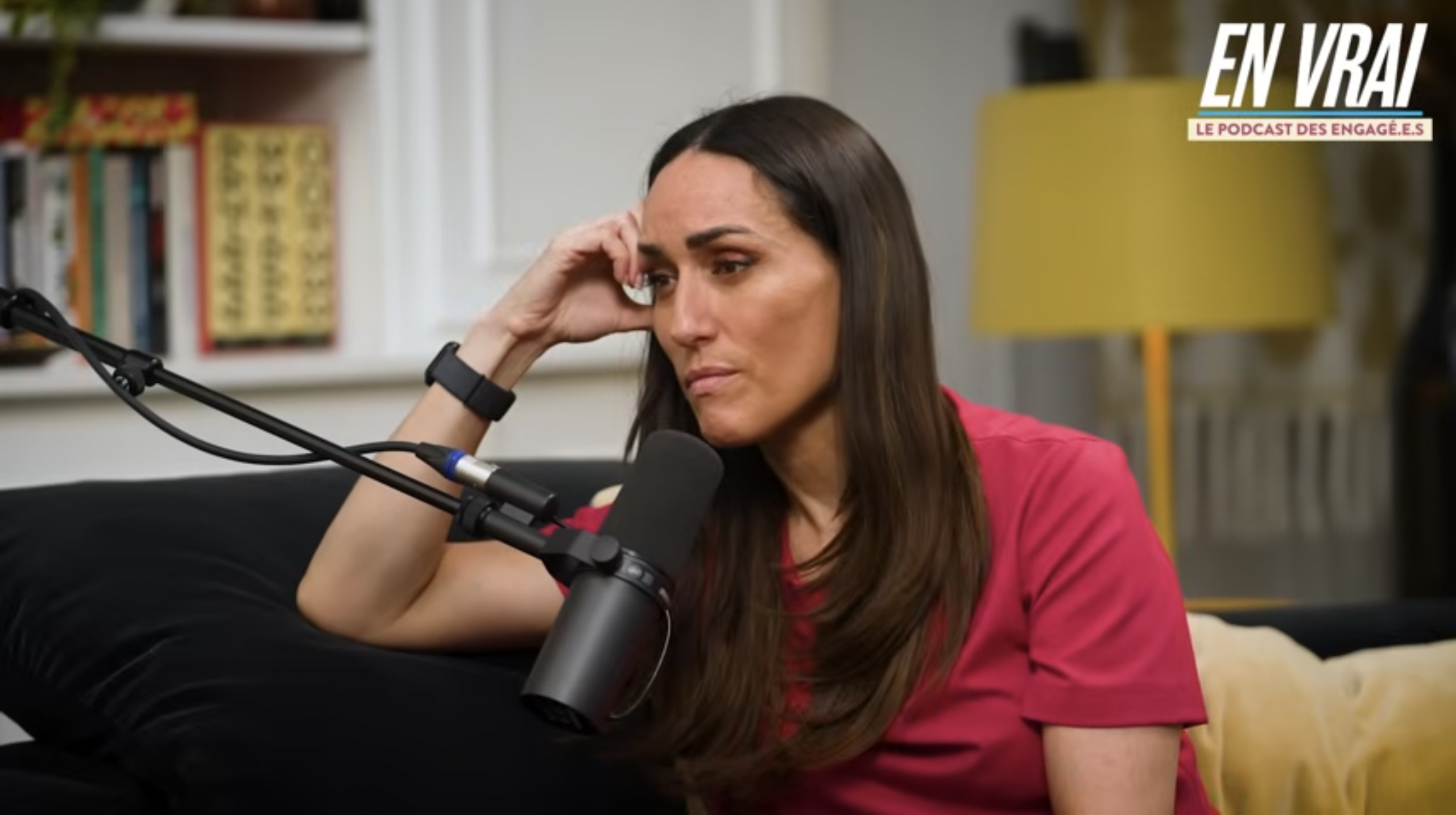 Jeanne Baron lance « En vrai », son podcast d&rsquo;entretiens : Yaël Braun-Pivet, Louis Boyard et Lucie Lucas déjà au rendez-vous