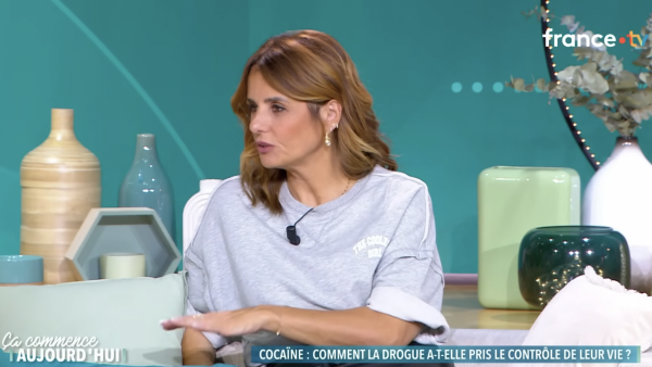 “Je consommais par voie vaginale” : Faustine Bollaert sidérée par le témoignage de Charlotte Chaleil dans Ça commence aujourd’hui