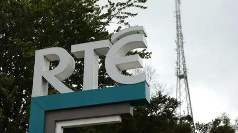 En Irlande, RTÉ de nouveau sous le feu des critiques malgré un financement public record