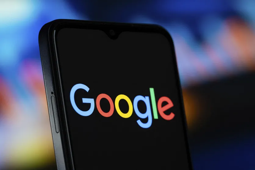Google lance ses résumés de recherche par IA en France, les médias craignent pour leur trafic