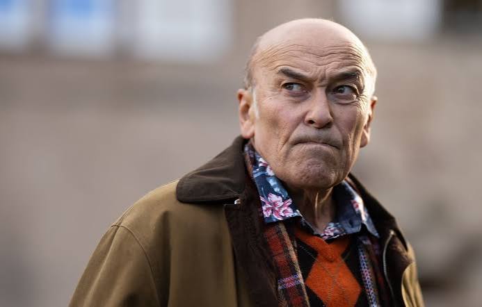 Audiences : « Monsieur Parizot » deuxième, « Secret Story » bon score pour la finale sur TMC