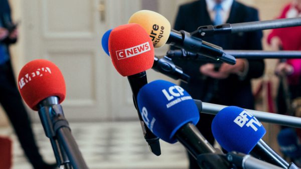 Audiences info : LCI devance CNews et BFMTV sur l’ensemble de la journée