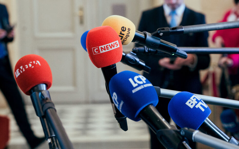 Audiences info : LCI devance CNews et BFMTV sur l’ensemble de la journée