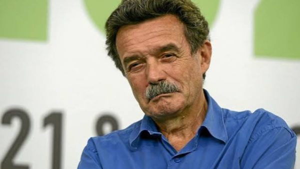 « Journalisme de cour… » : Edwy Plenel étrille « Paris Match » après ses unes sur Emmanuel Macron et Raphaël Glucksmann