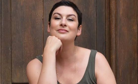 La créatrice de contenus Hélène Legastelois privée de sa chaîne YouTube après un piratage