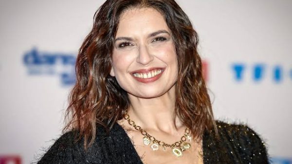 Lucie Bernardoni quitte la « Star Academy » avant une rentrée sous haute tension