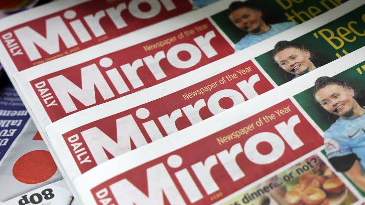 Presse britannique : Reach annonce 220 suppressions de postes dans ses rédactions