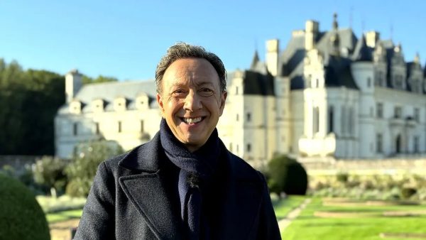 Stéphane Bern réussit son premier test à la tête de La Carte aux trésors