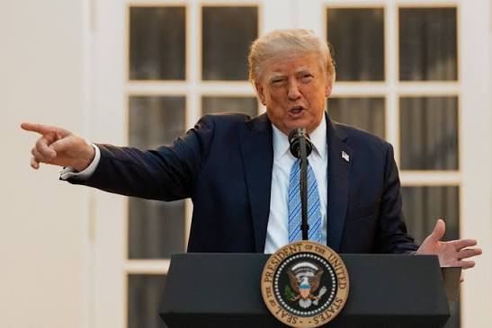 Trump bannit CNN, MS NOW et Politico de la Maison Blanche