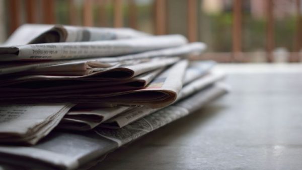 Presse nationale : les ventes progressent alors que les visites numériques décrochent