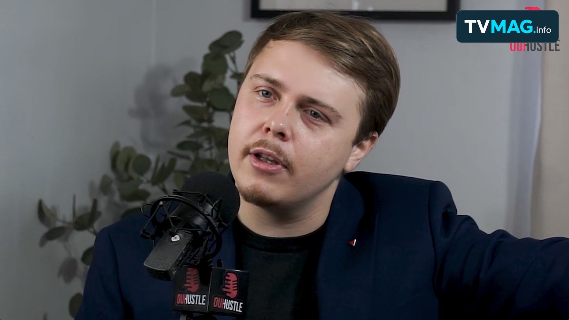 OuiHustle reçoit Louis Boyard et confirme son virage vers les grands entretiens politiques