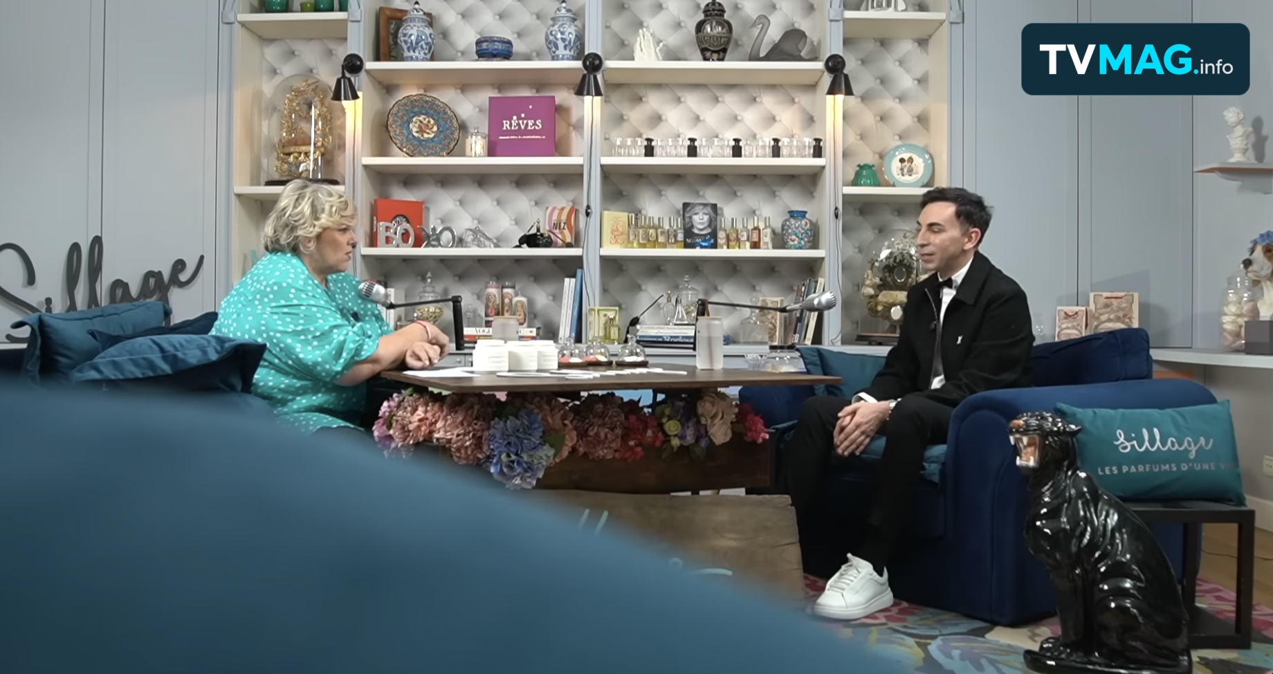 Jordan De Luxe se confie sans filtre chez Laurence Boccolini