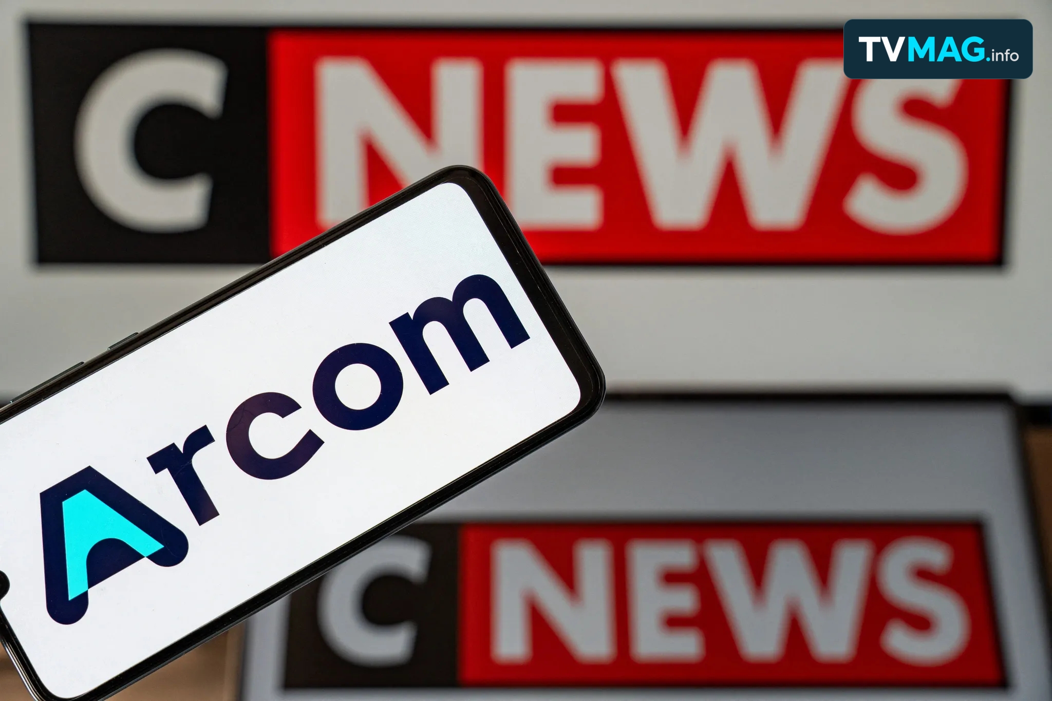 L&rsquo;Arcom met fin aux régularisations nocturnes des temps de parole de CNEWS